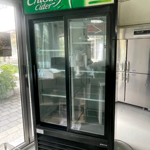 음료수 냉장고 40만