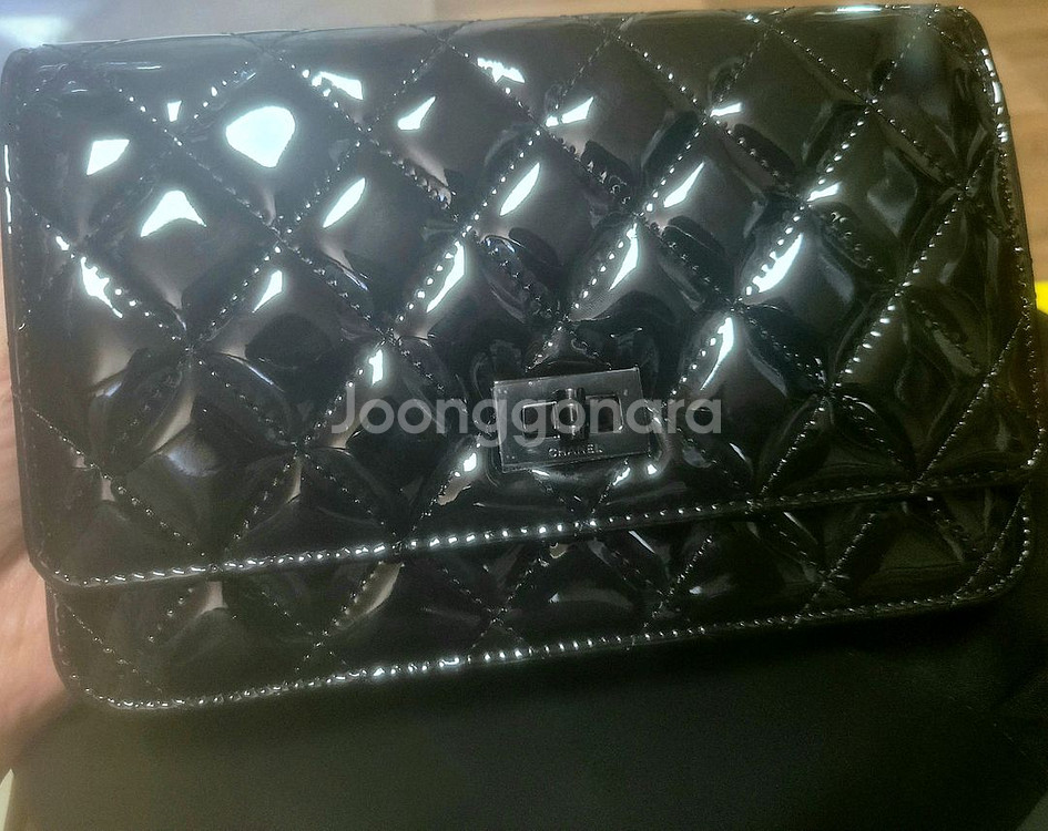 샤넬 2.55 블랙 페이던트 woc(시즌상품)--1