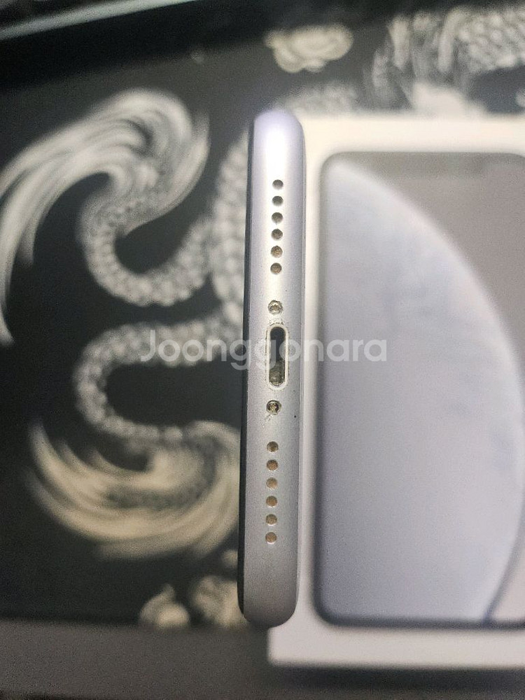 아이폰 XR 화이트 128GB--13