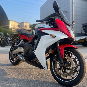 혼다 CBR650F 14년식 5만 저렴하게 판매합니다