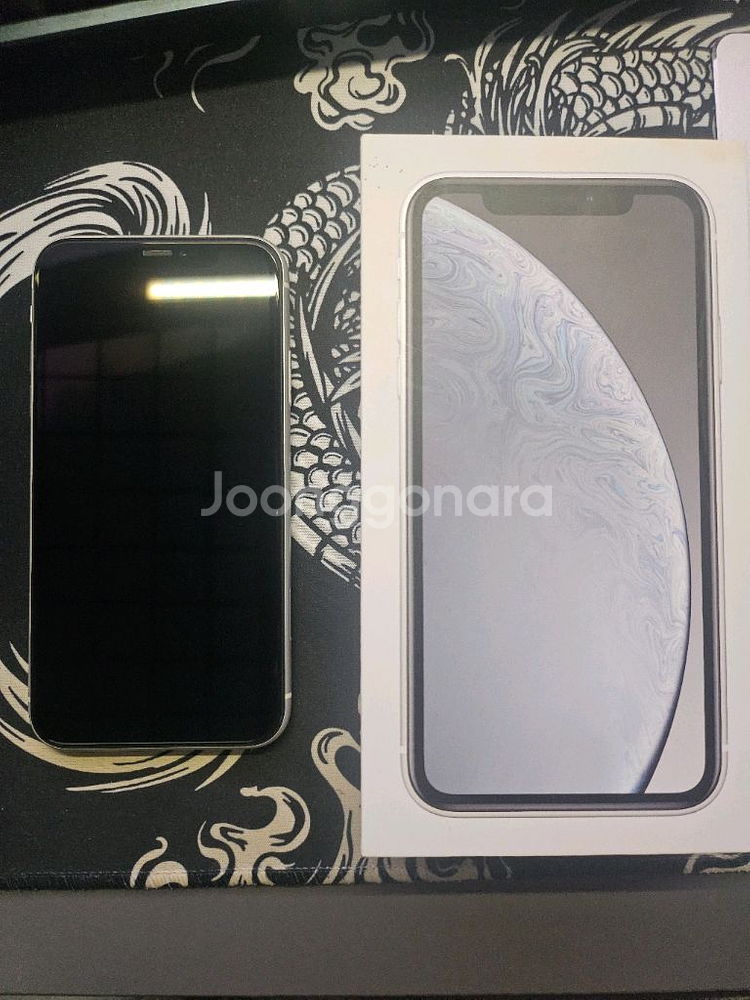 아이폰 XR 화이트 128GB--0