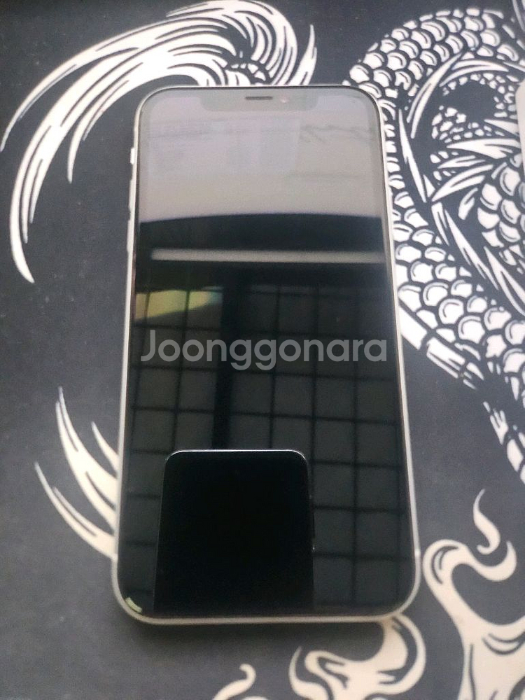 아이폰 XR 화이트 128GB--1