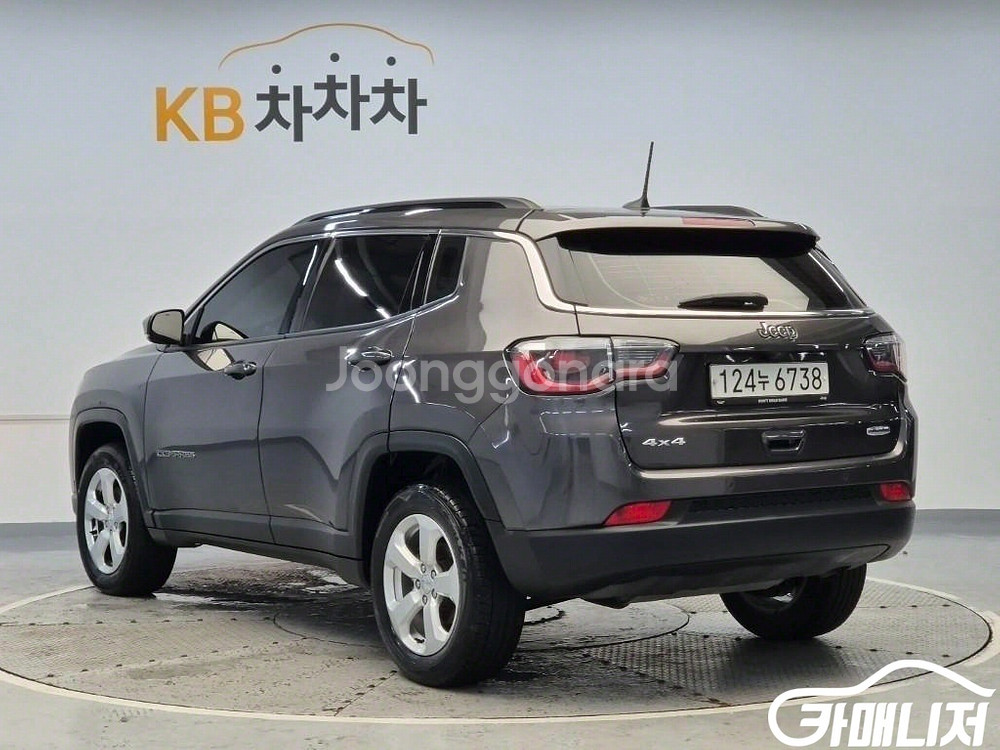 [지프]컴패스 2세대 2.4 AWD 론지튜드 (5인승)--2