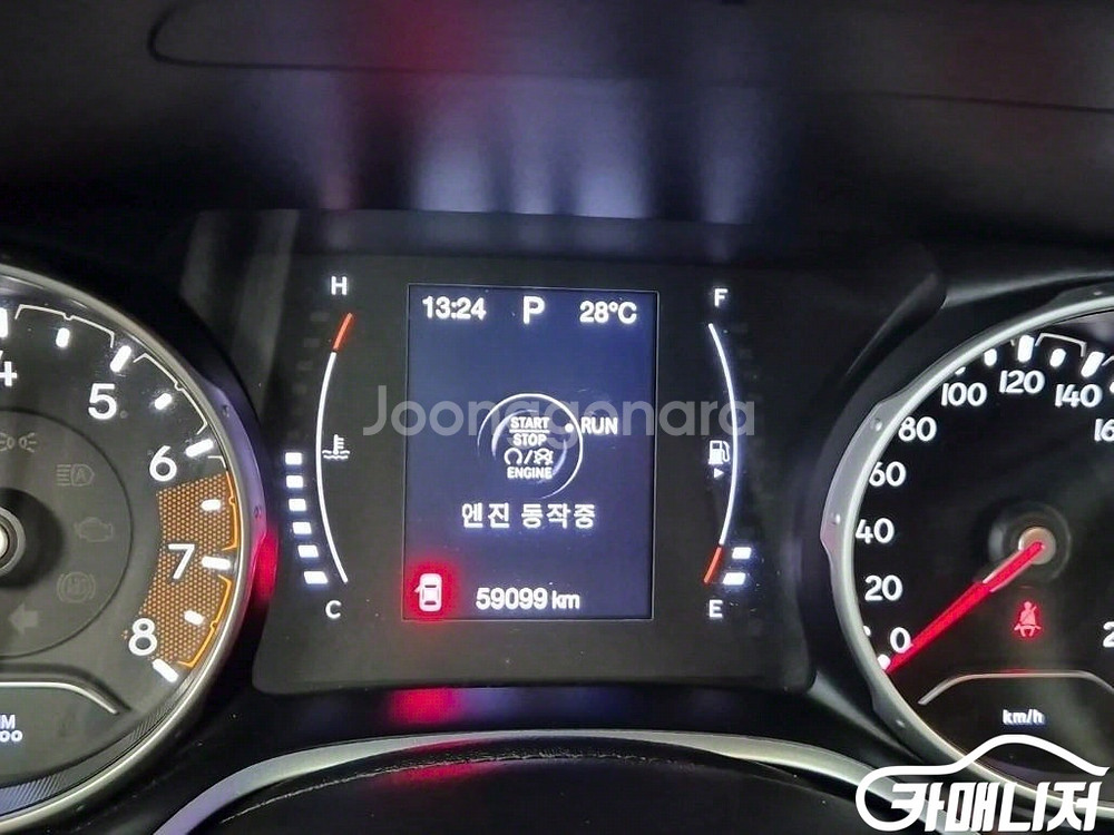 [지프]컴패스 2세대 2.4 AWD 론지튜드 (5인승)--5