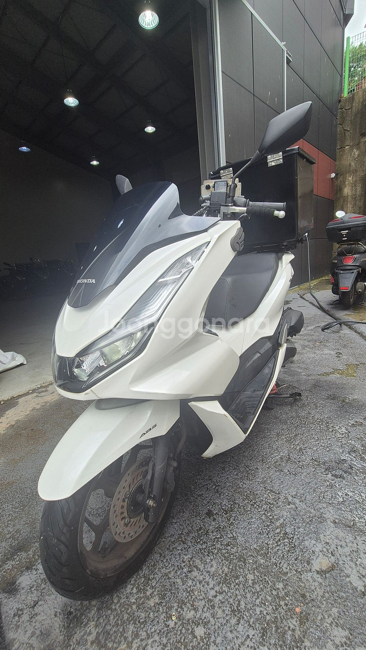 pcx125 21년 abs 3만km 배달셋팅차량판매중--6
