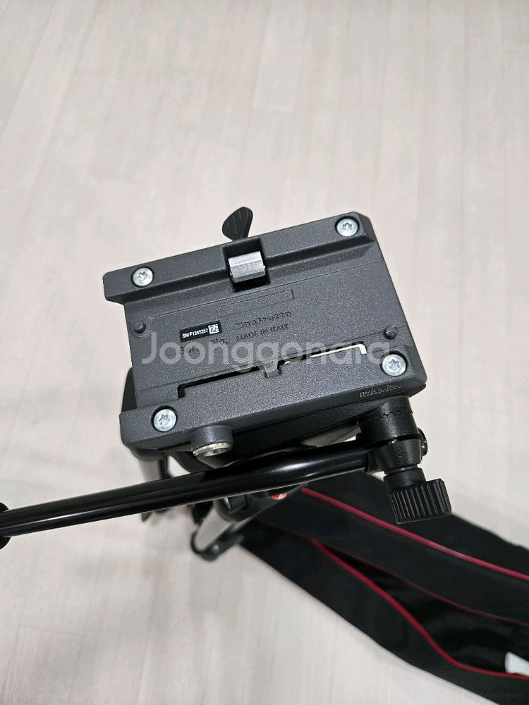Manfrotto 삼각대+AOKA 헤드--2