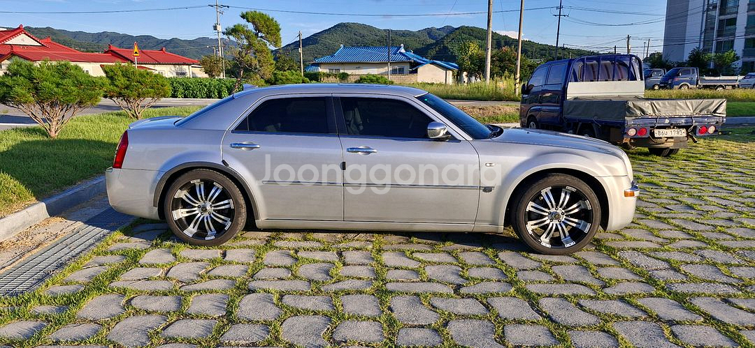 크라이슬러 300c 디젤 3.0 판매합니다--0