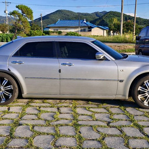 크라이슬러 300c 디젤 3.0 판매합니다