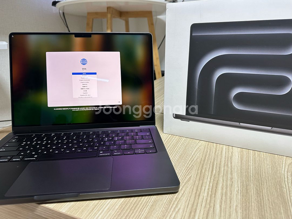 맥북프로 m3pro칩 14인치 18gb 1Tb--4