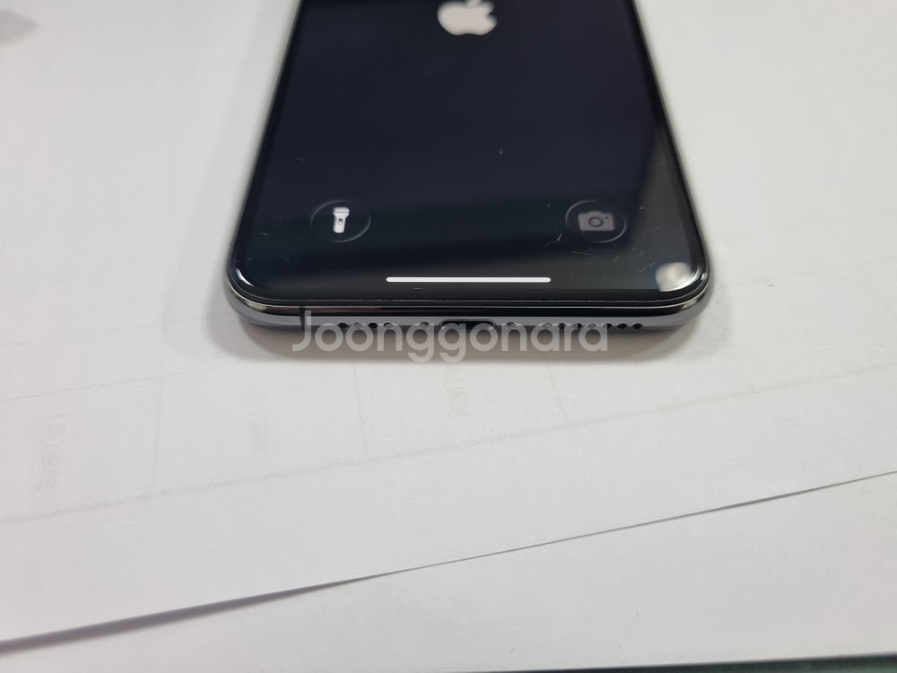 아이폰11프로맥스 256GB 판매합니다.--4