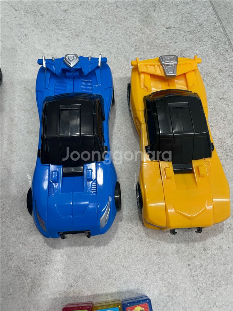 (택배비포함)헬로카봇 자이언트로더 팔아요--1