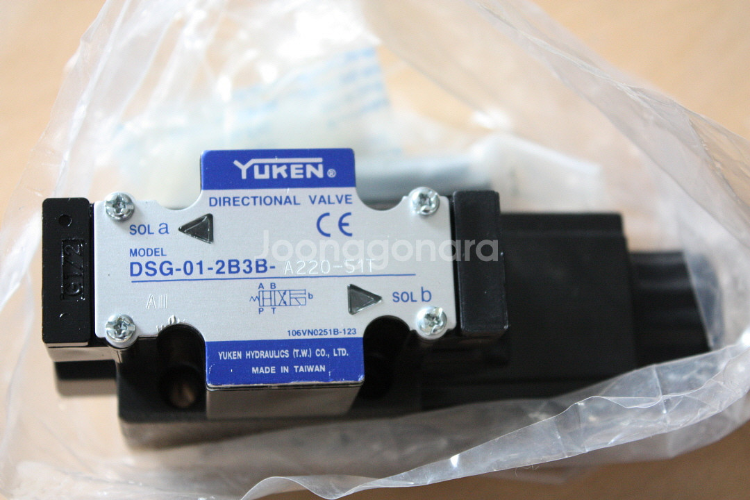유압솔레노이드밸브 DSG-01-2b3b-A220-51T--0