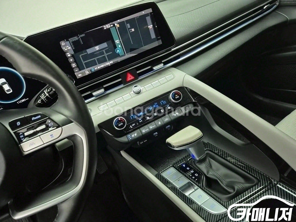 [현대]아반떼 하이브리드 (CN7) 인스퍼레이션 (5인--9