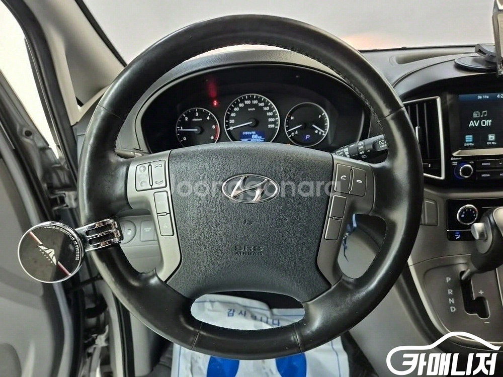 [현대]더 뉴 그랜드 스타렉스 2WD 밴 3인승 스마트--8