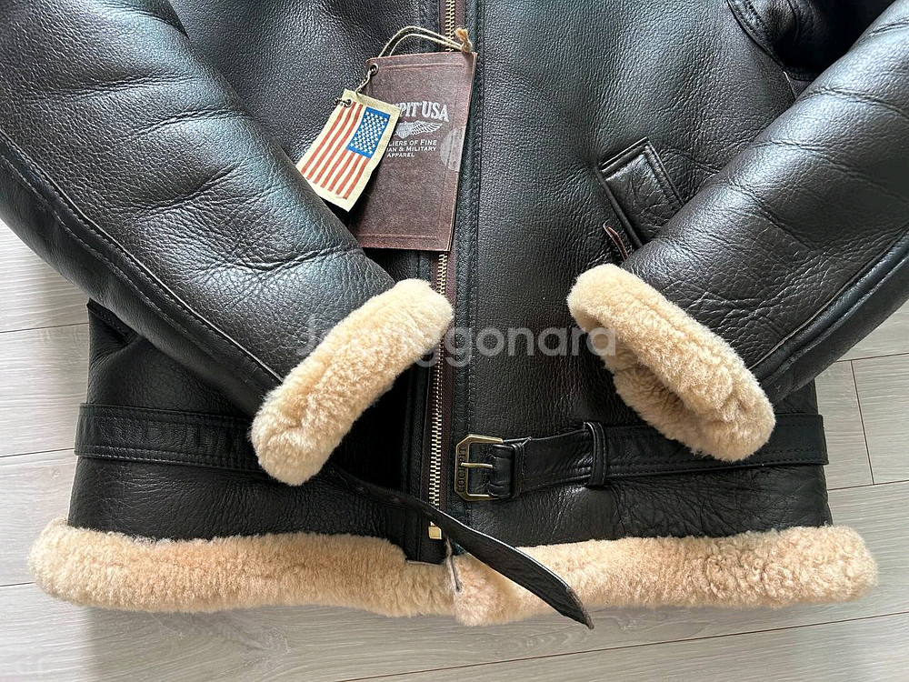 콕핏 UAS 톰하디무스탕 Z2109 42사이즈--2