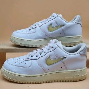 나이키 에어포스1 07 바닐라 운동화255