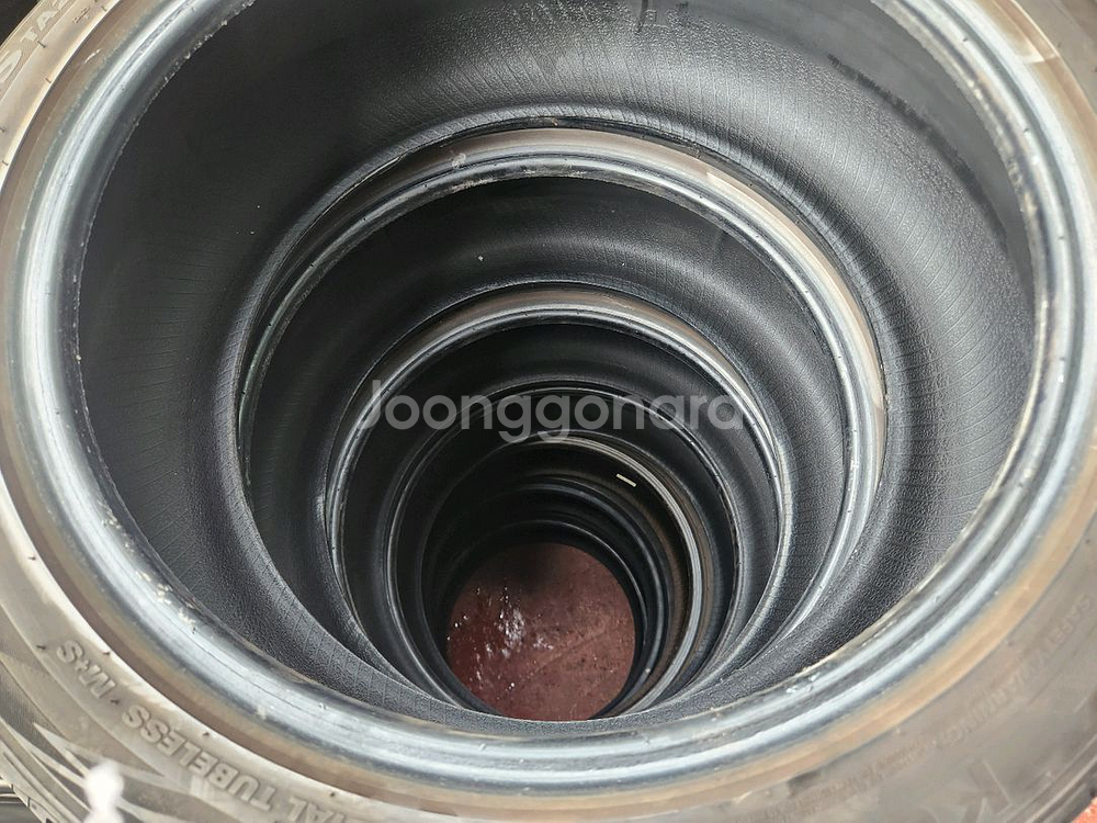 225 45 18 금호TA21--0