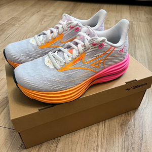 미즈노 웨이브 라이더 29 240사이즈