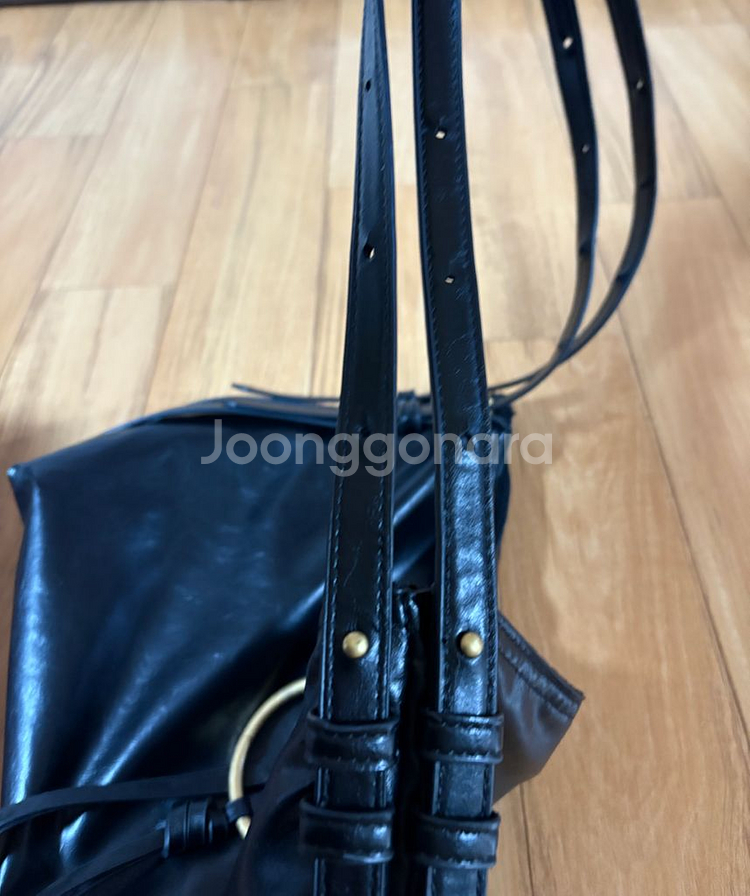 ZARA 자라 메탈 디테일 숄더 버킷백 가방 판매 양도--4