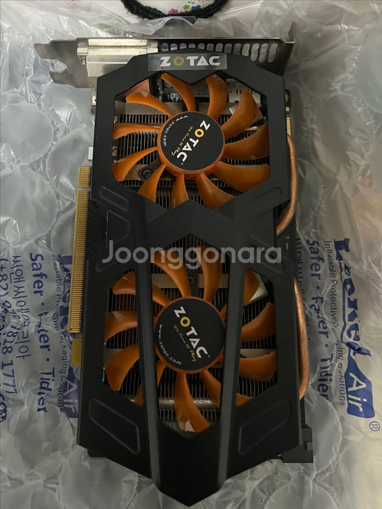ZOTAC GTX660 2g 그래픽카드 팝니다.--0