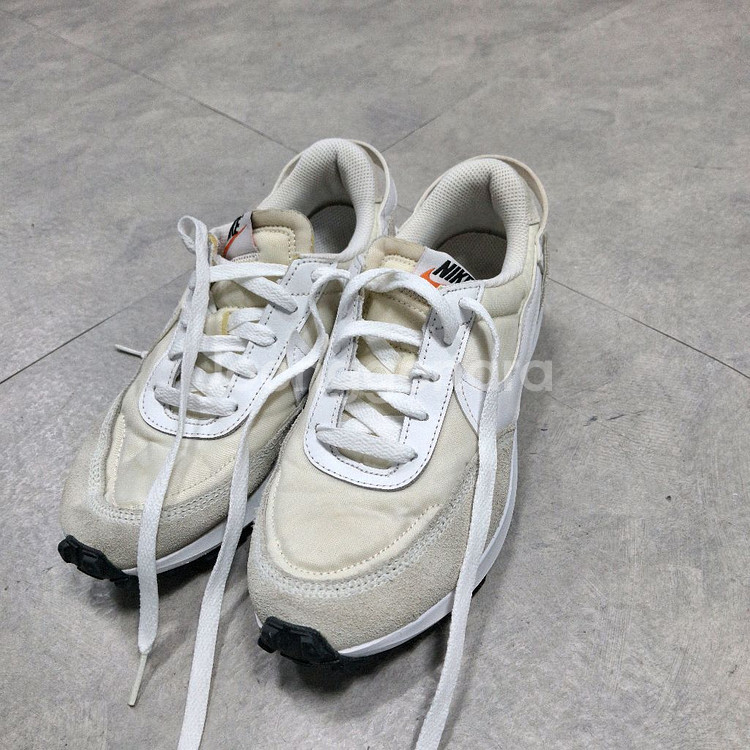 나이키 와플 데뷰 스니커즈 235--0