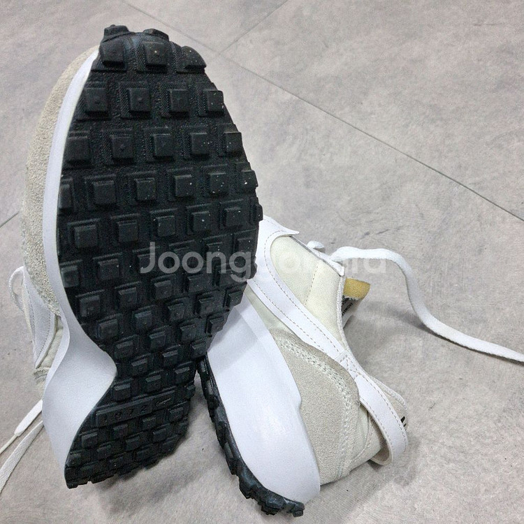 나이키 와플 데뷰 스니커즈 235--2