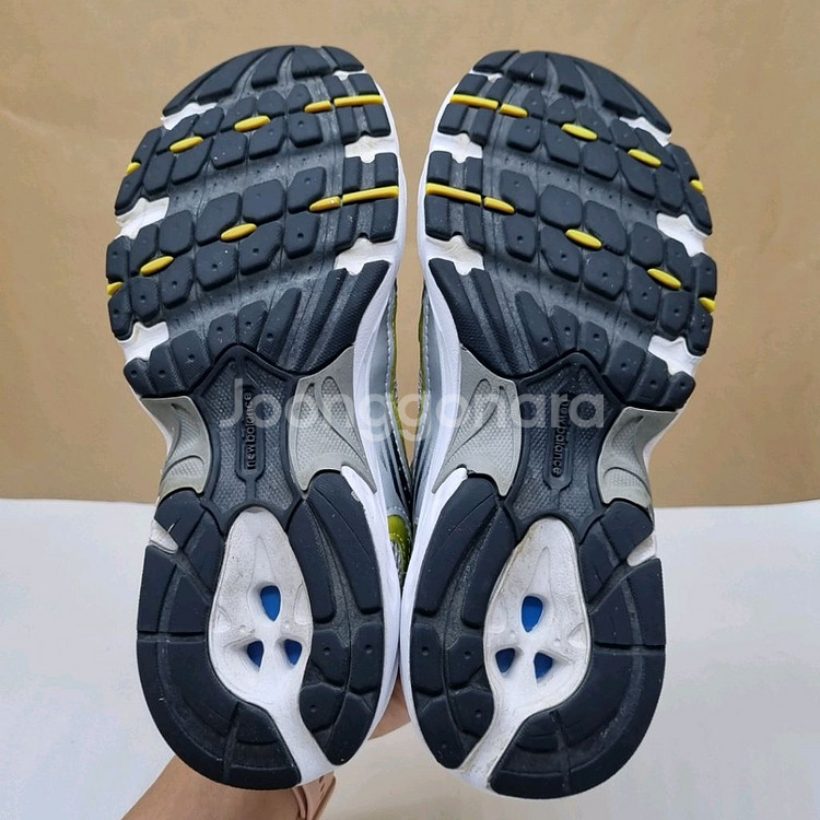 뉴발란스 530 운동화 225--2