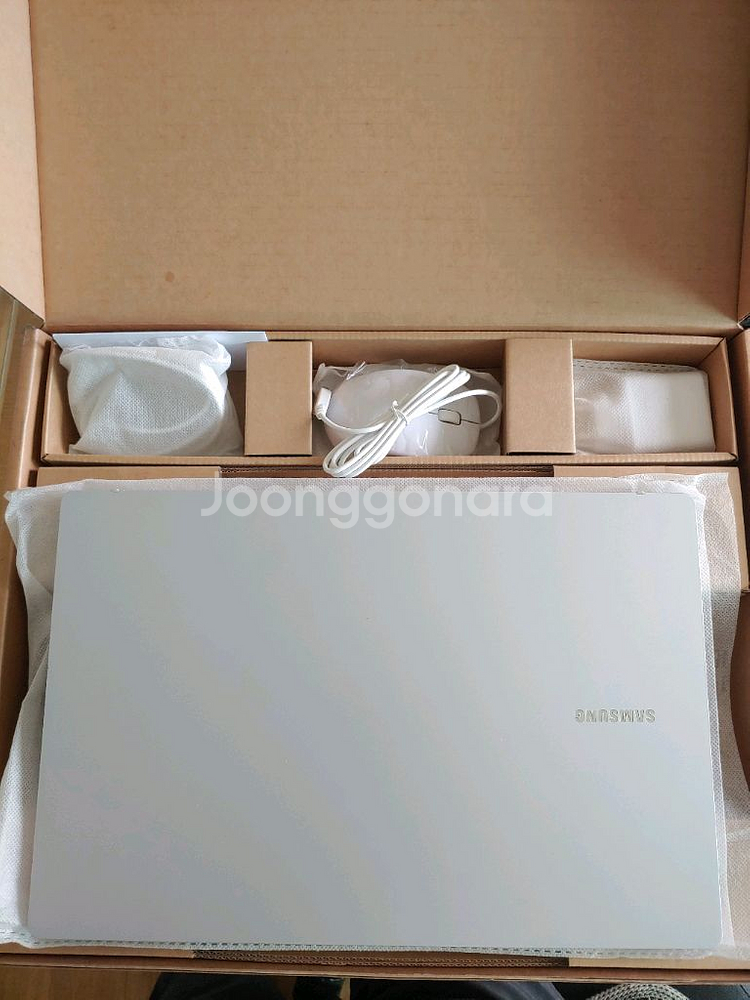삼성 노트북 NT550XEZ--0