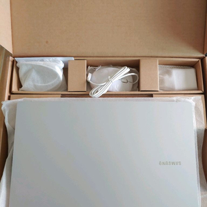 삼성 노트북 NT550XEZ