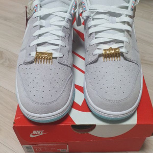 NIKE DUNK LOW BARBER SHOP GREY