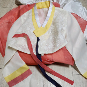 여성한복