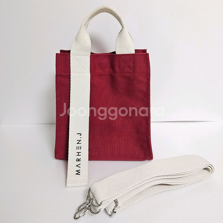 새상품 정가10만5천 마르헨제이 리키미니백레드 캔버스백--0