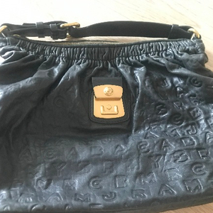 marc jacobs embossed bag