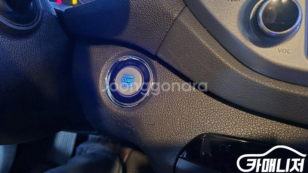 [현대]올뉴투싼 디젤 2.0 2WD 프리미엄 (5인승)--5