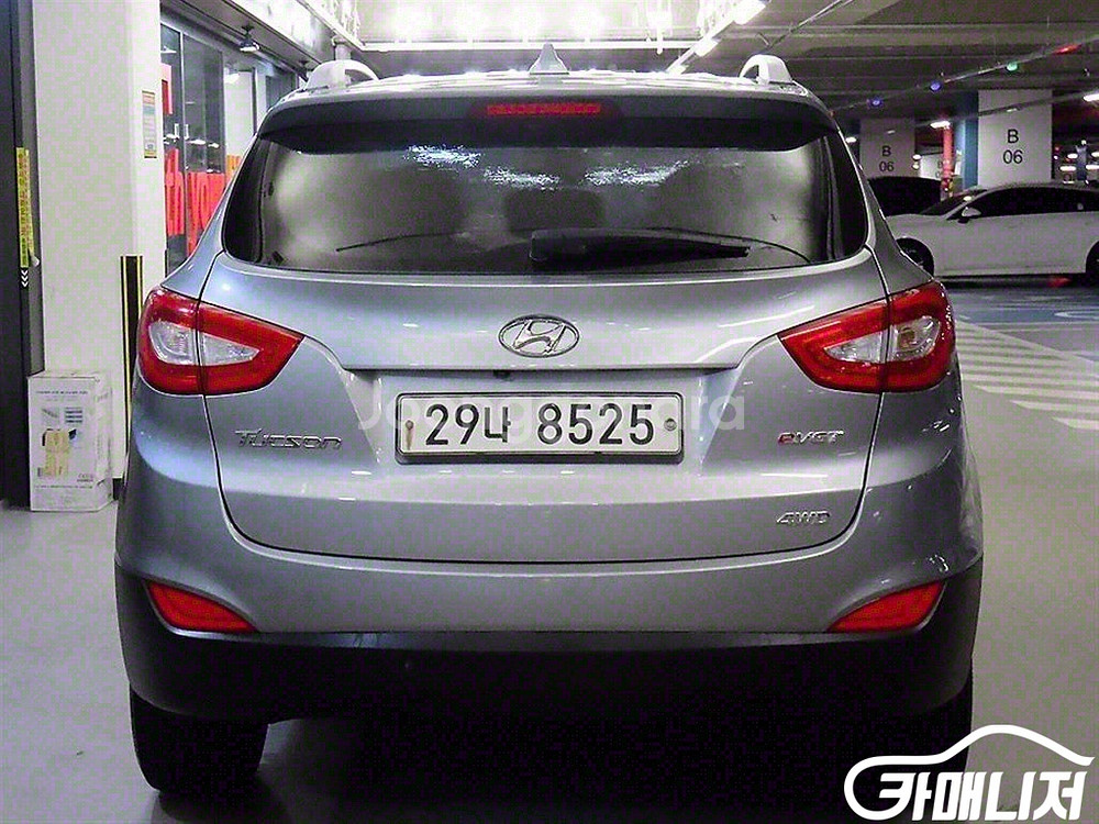 [현대]뉴 투싼iX 디젤(E-VGT)4WD 스마트 스페--4