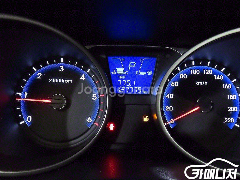 [현대]뉴 투싼iX 디젤(E-VGT)4WD 스마트 스페--8