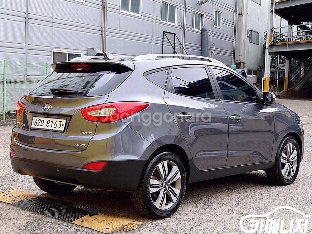 [현대]뉴 투싼iX 디젤(E-VGT)4WD 스마트 스페--3