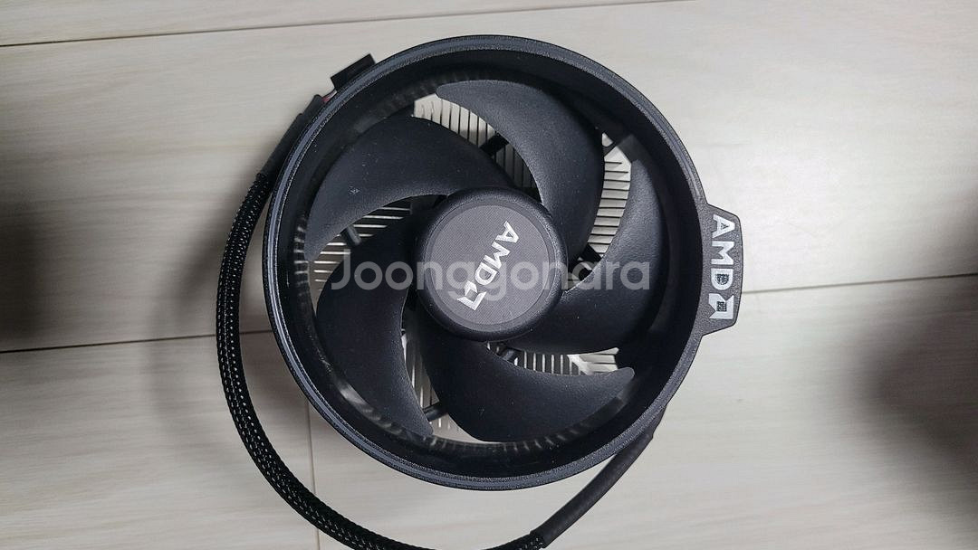 AMD Ryzen 7 2700 CPU, 기본 쿨러--2