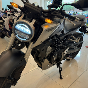 cb125r 20년식 급처합니다