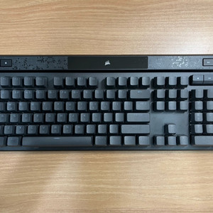 커세어 k70 키보드 팝니다