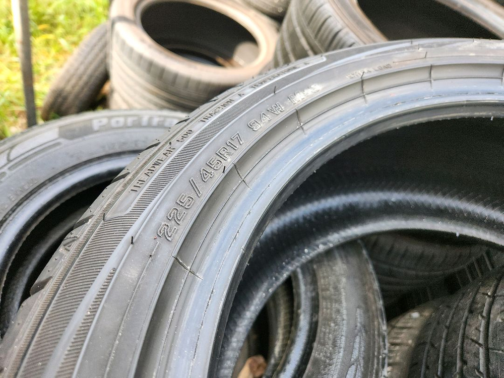 중고타이어 225 45 17 던롭4본 2254517 이미지