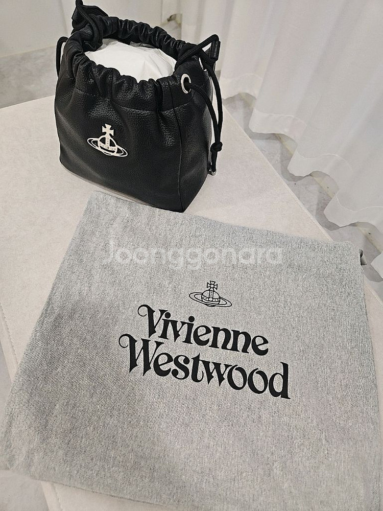 비비안웨스트우드 힐러리버킷백--1