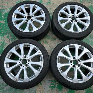 부산 W213 W212 18인치 휠타이어셋트판매합니다