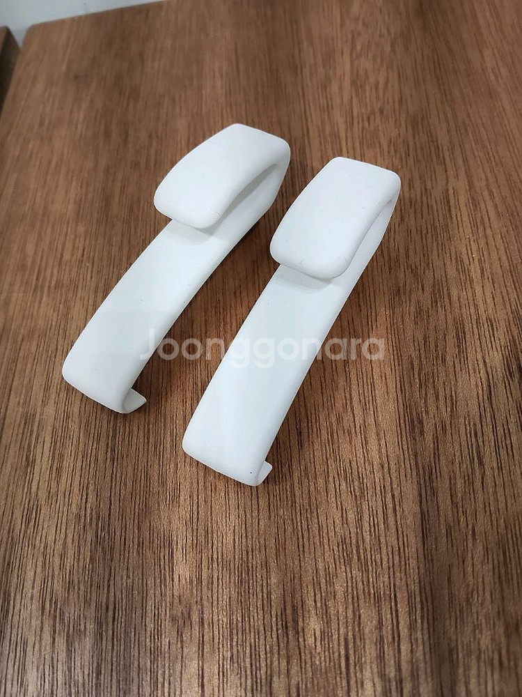 테슬라 차량용 옷걸이 화이트 후크 (정품/새것)판매!--0