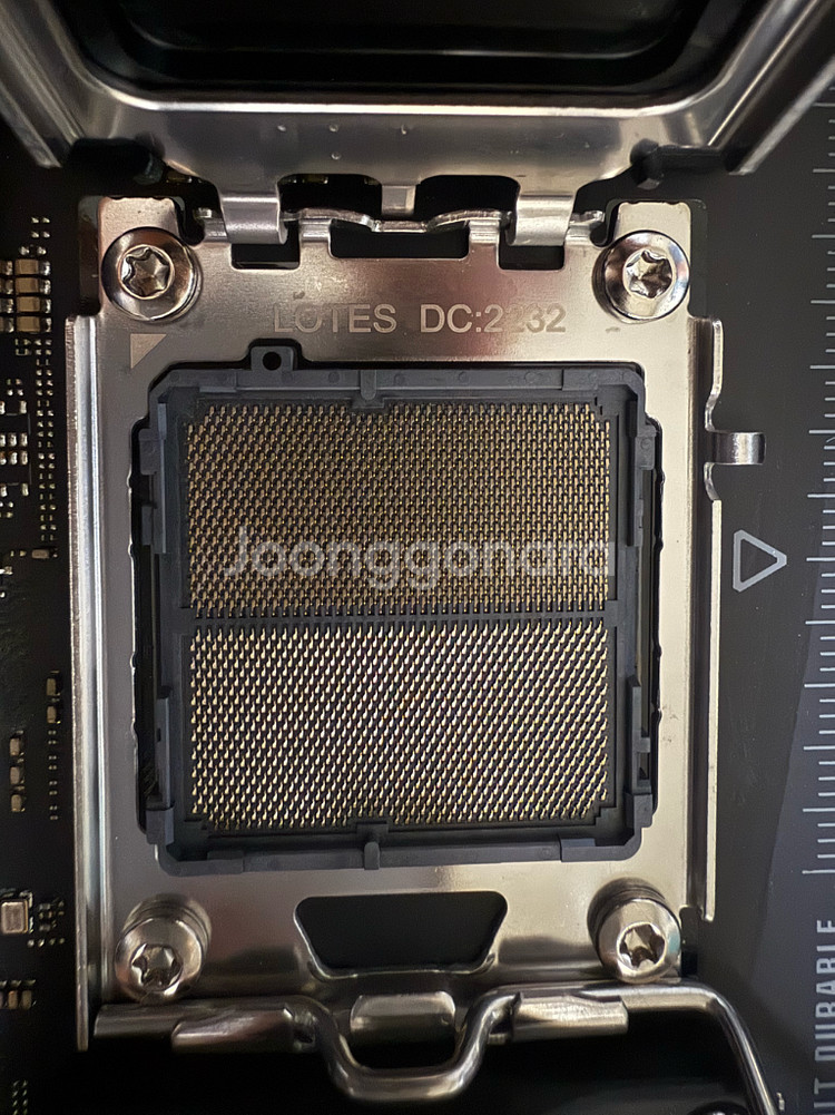 (AM5)ASUS TUF Gaming X670E-PLU--2