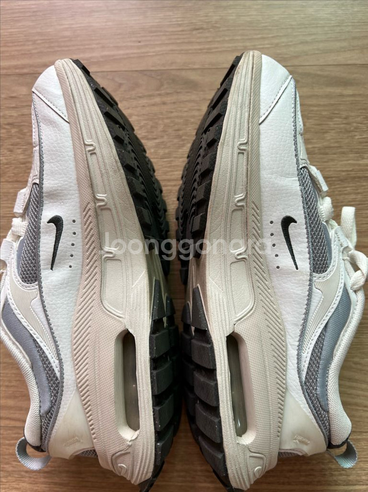 나이키 에어맥스 블리스 235사이즈--4