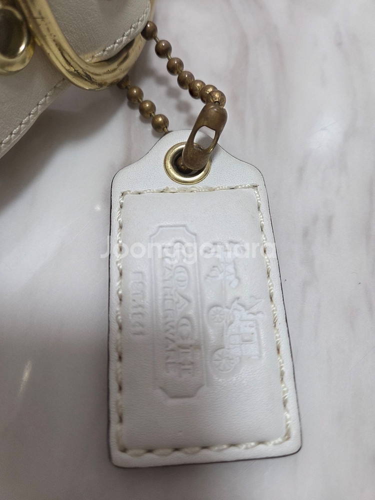 코치 시그니쳐 패브릭 크로스백--3