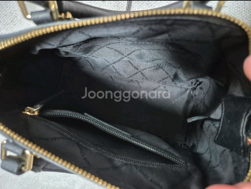 마이클코어스 크로스백 숄더백--2