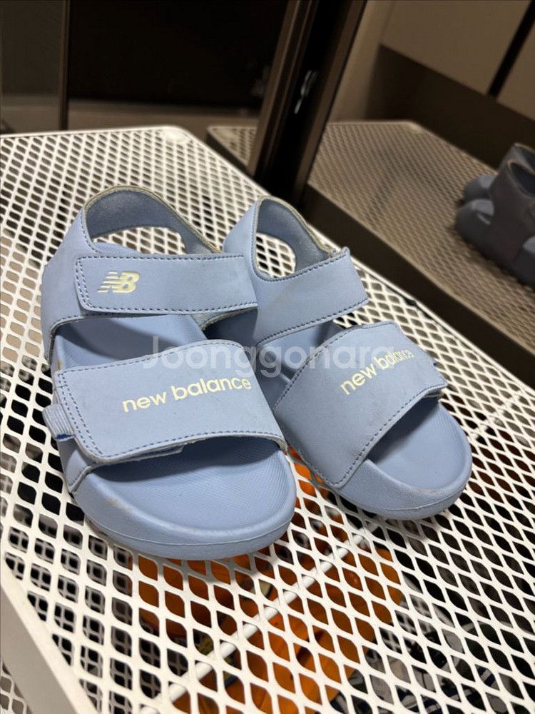 어린이 축구화 샌들 나이키 험멜 뉴발란스 180 190--2