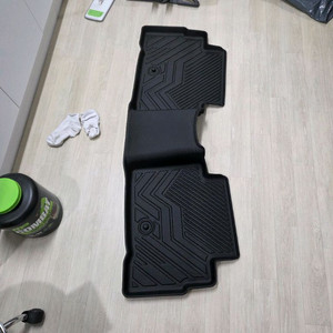 기아 스포티지 NQ5 정품 매트.tpe매트 싸게 팝니다
